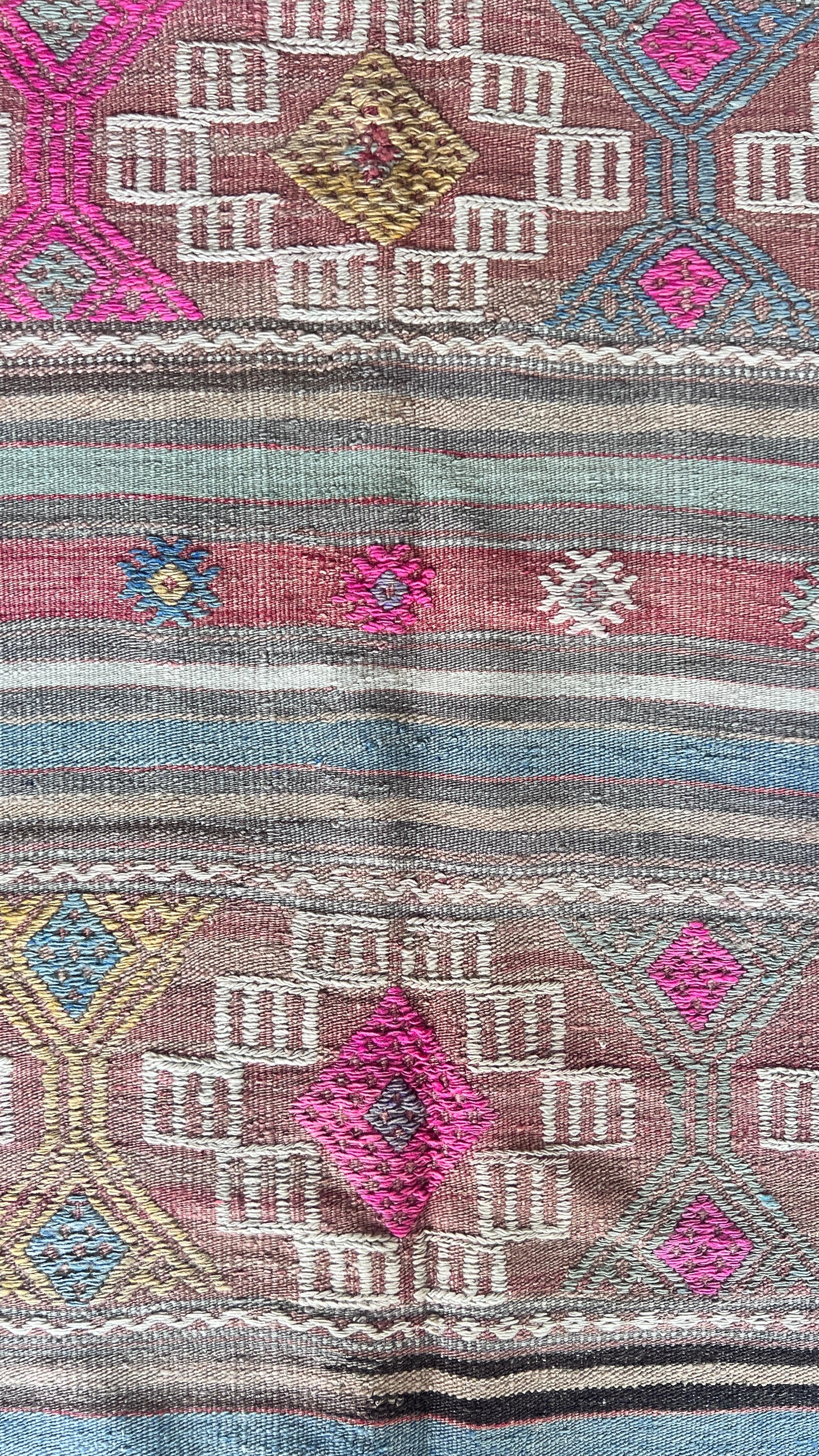 Vintage Turkish Cicim Kilim 163x181 cm – Handwoven Wool Rug – Tribal Bohemian Flatweave