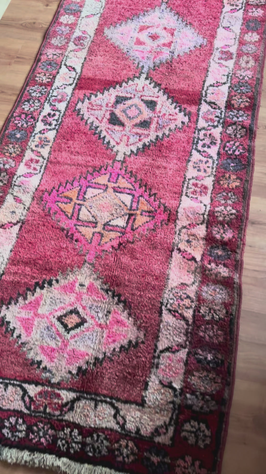 Turkish Vintage Runner Rug – Red · 89 × 378 cm