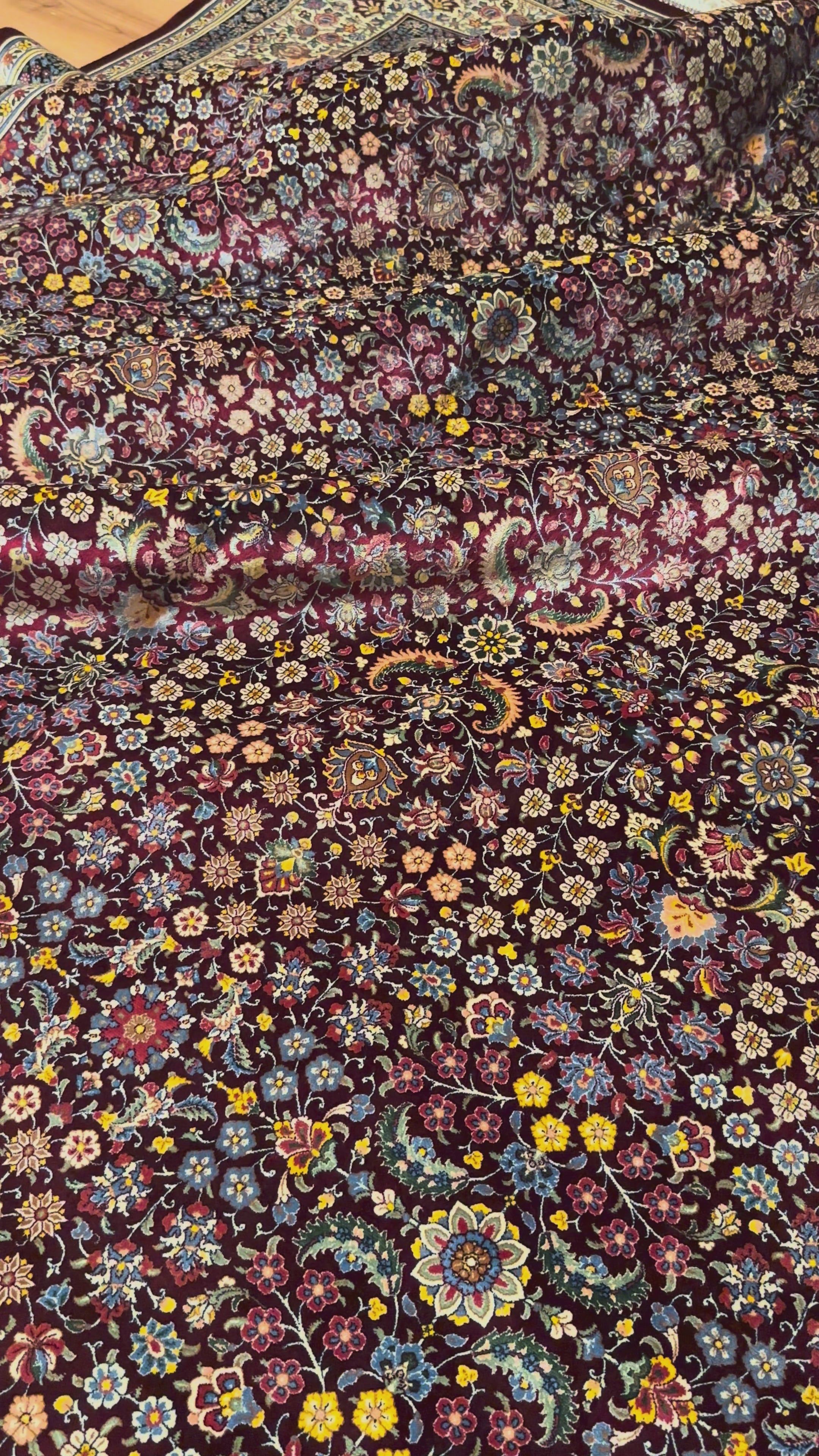 Luxury Modal Silk Rug – 200×300 cm | Persian Style Floral Carpet